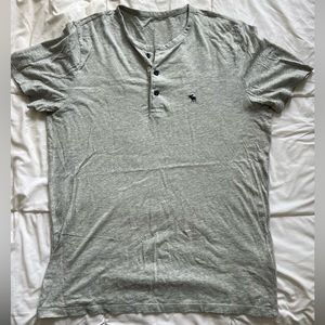 Men’s Abercrombie T-shirt